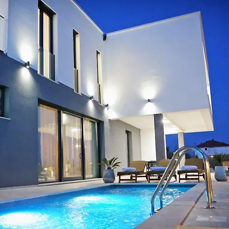 Seabatical Villa